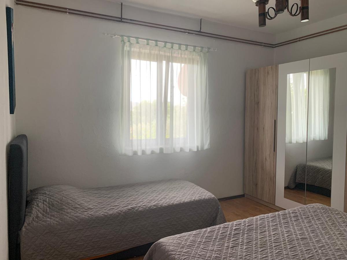 Apartment Spomenka *