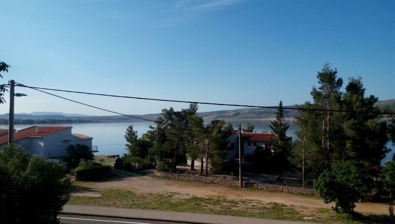 Apartment Spomenka *