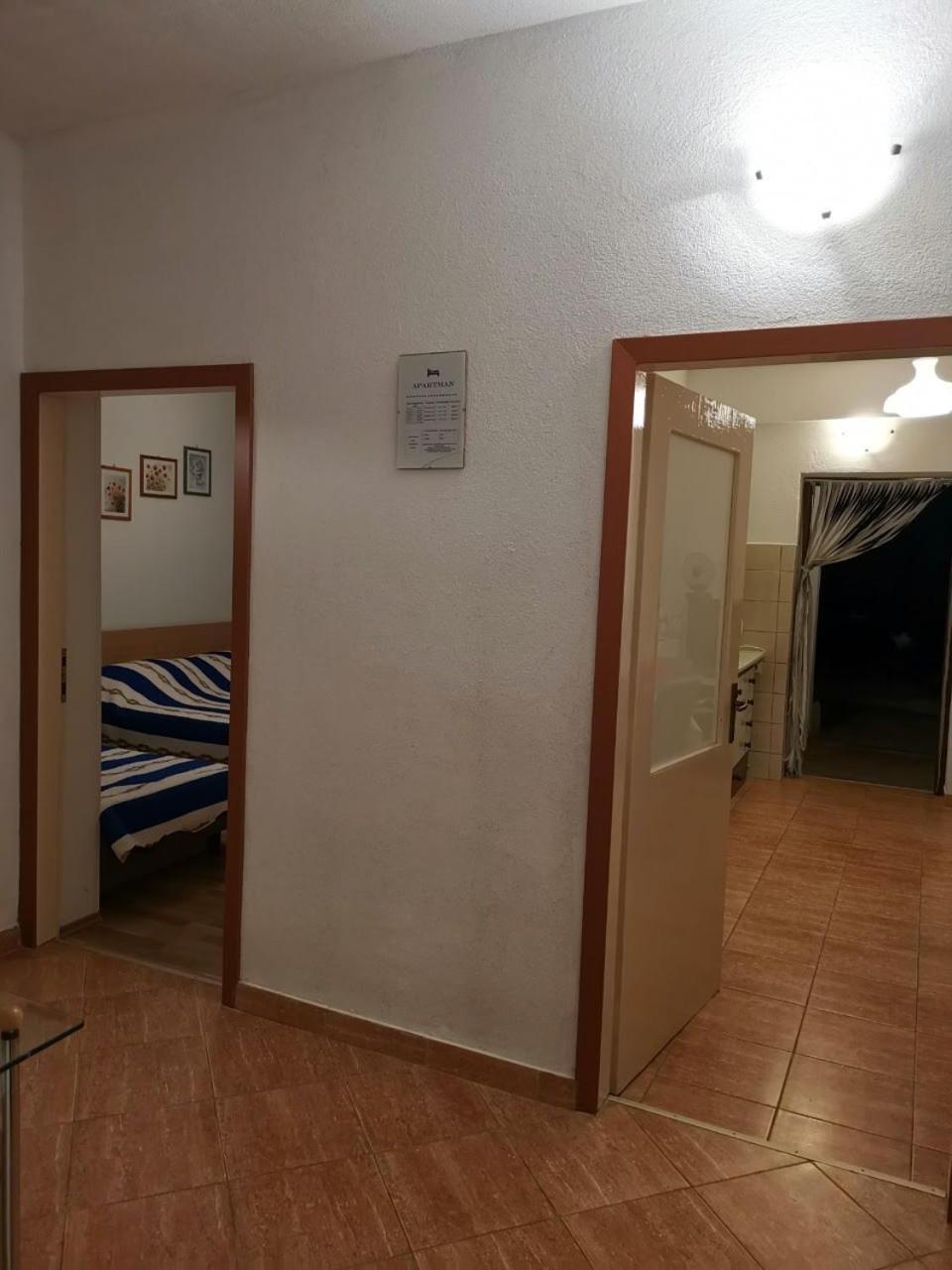 Spomenka *