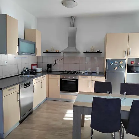 Apartmani Spomenka Seline Exterior photo