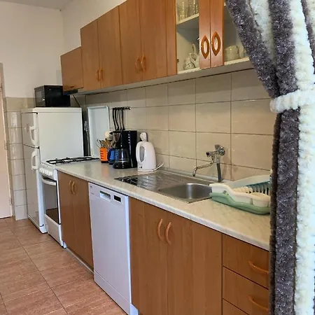Apartmani Spomenka Seline Exterior photo