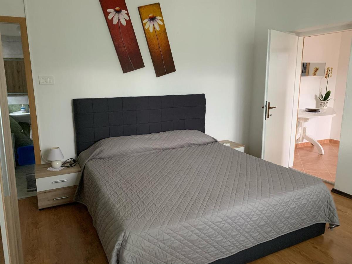 Spomenka Appartamento Seline